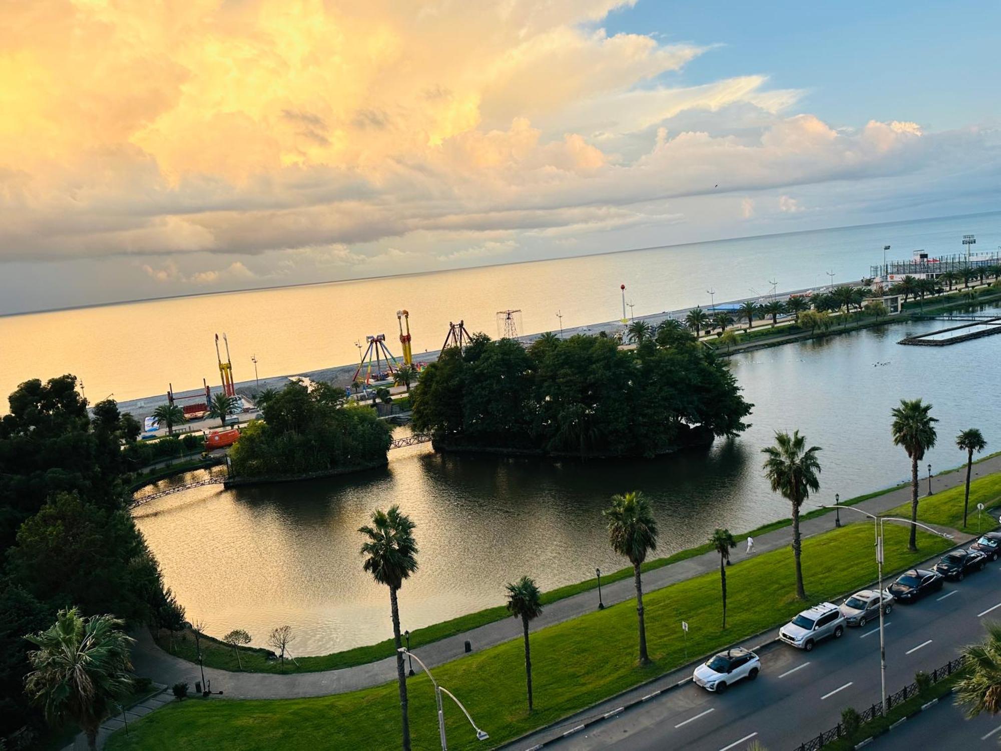 Dream View In Orbi City In Batumi Ngoại thất bức ảnh